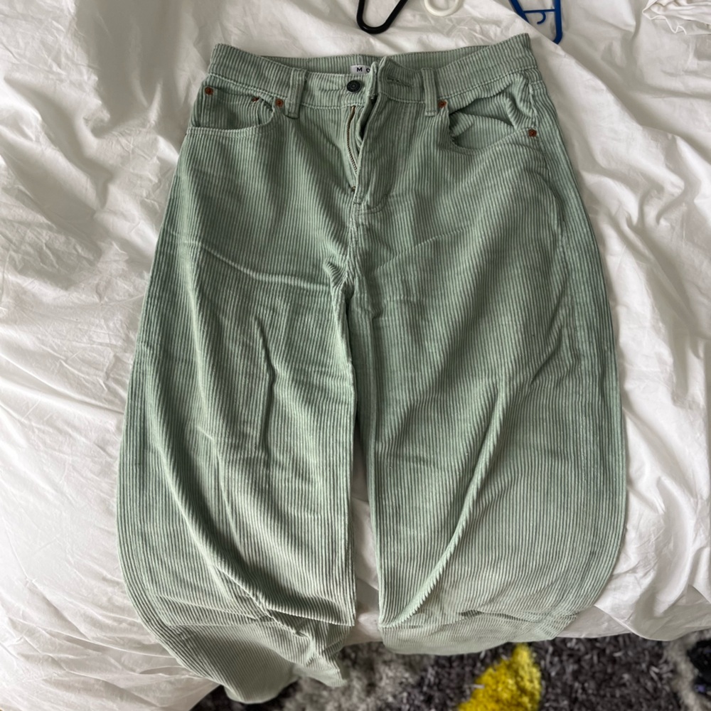 Motel baggy corduroy pants.